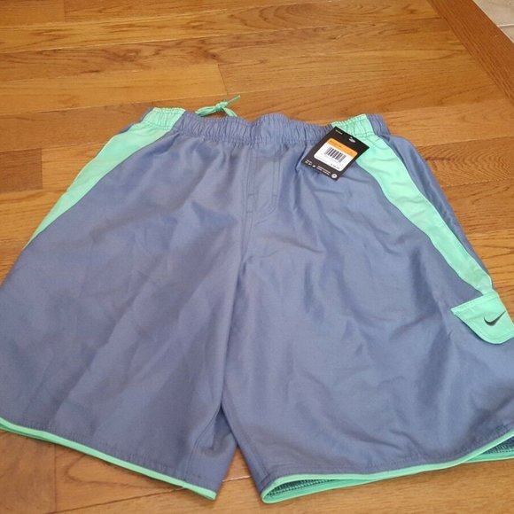 Nike Other - nike gray and green board shorts sz S NWT
